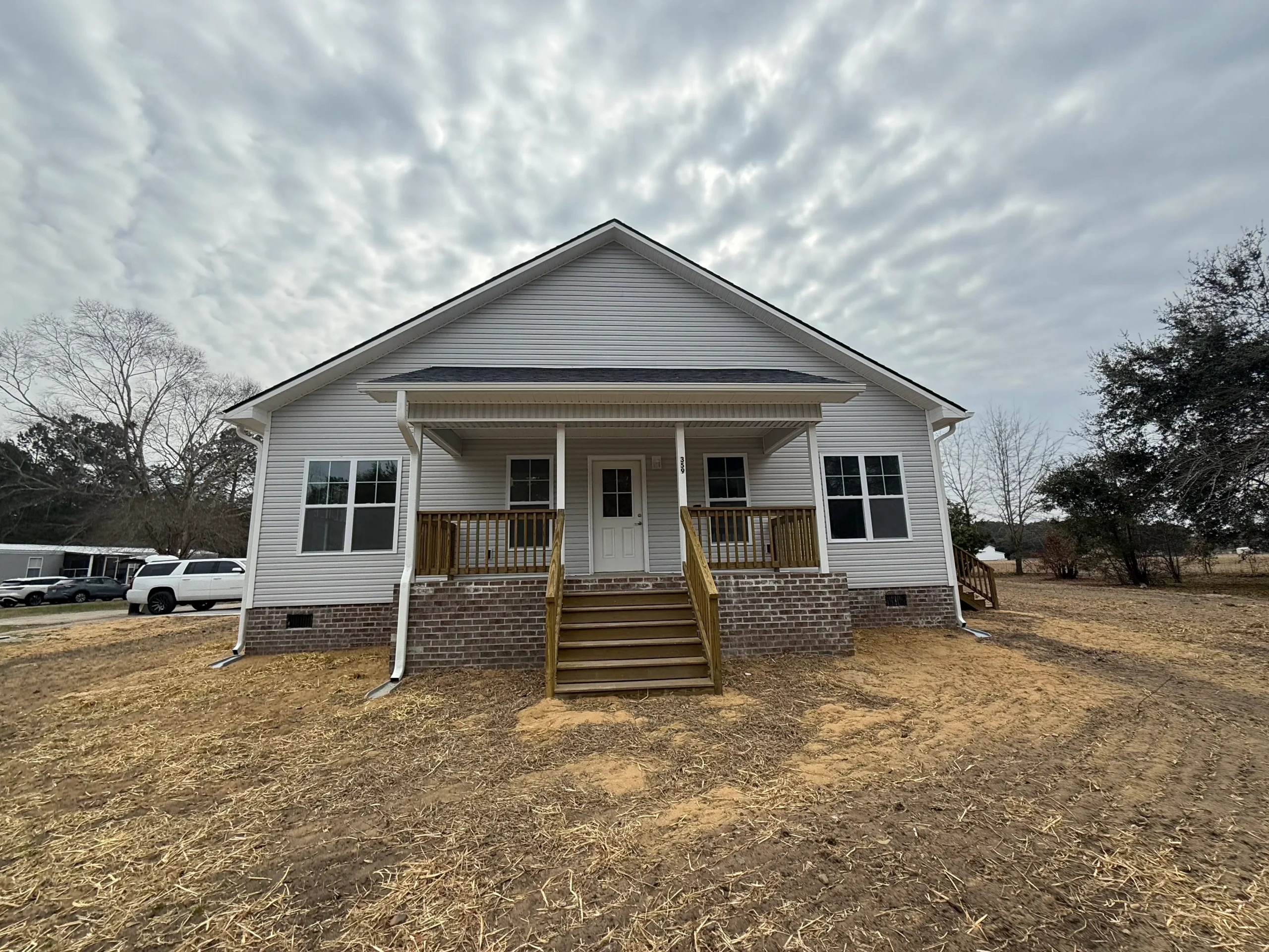 Elevated Coastal Design: 7 Features That Make a Custom Home Feel at Home in Wilmington, Leland, and Southport